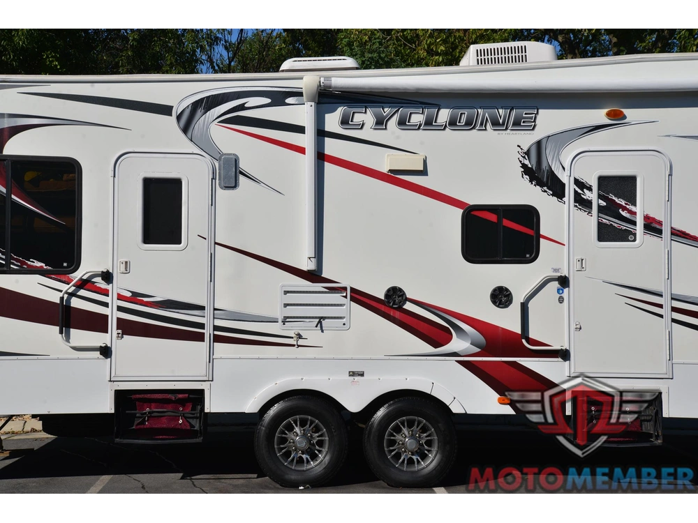 2012 Heartland M-3010 Cyclone Toy Hauler