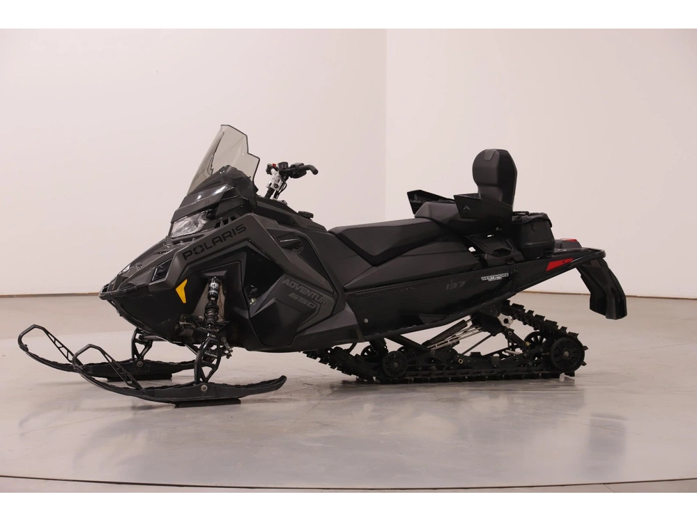 2025 Polaris 650 Indy Adventure 137 alt