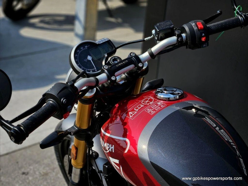 2026 Triumph Speed 400 Lava Red Gloss/storm Grey