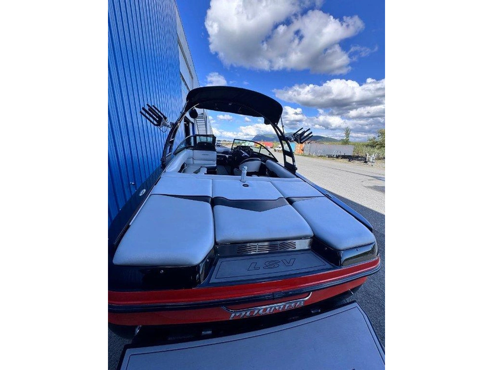 2013 Moomba Lsv