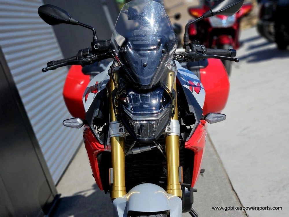 2021 Bmw F 900 R Hockenheim Silver Metallic / Racing Red