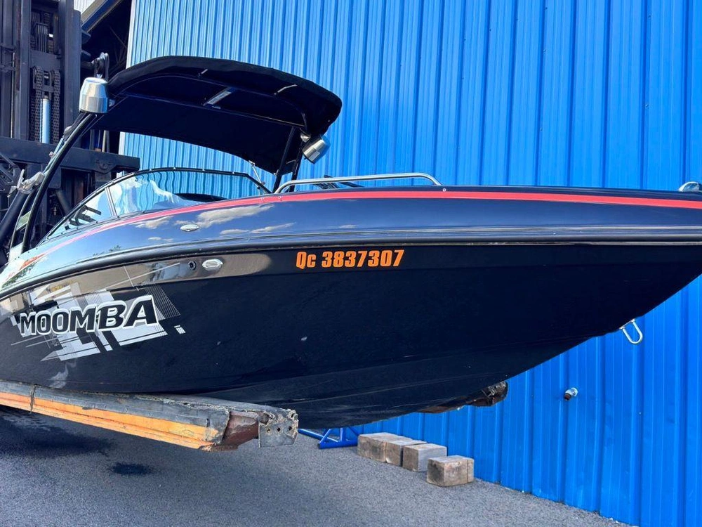 2013 Moomba Lsv