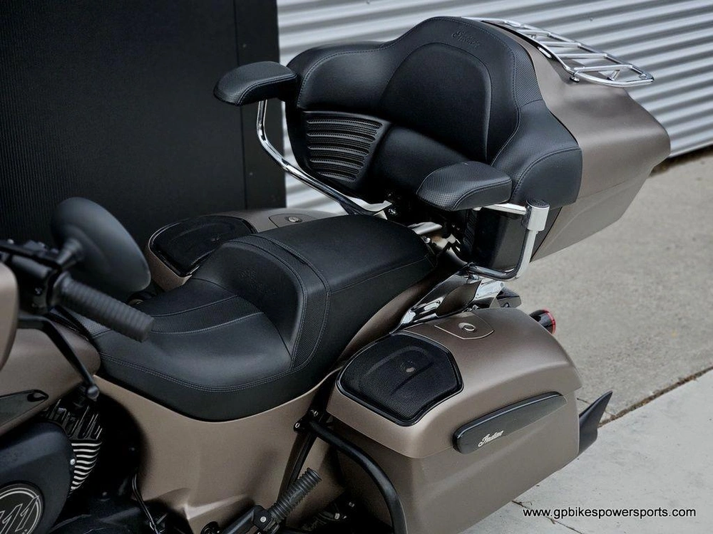 2019 Indian Motorcycle Chieftain Dark Horse® Bronze Smoke
