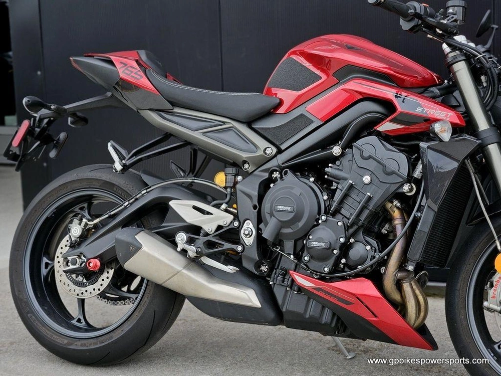 2024 Triumph Street Triple 765 Rs Carnival Red
