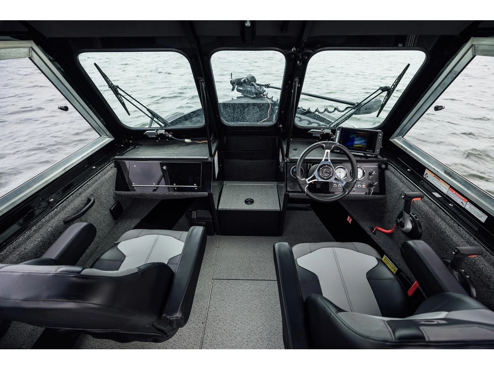2027 Crestliner 2050 Commander Hard Top alt