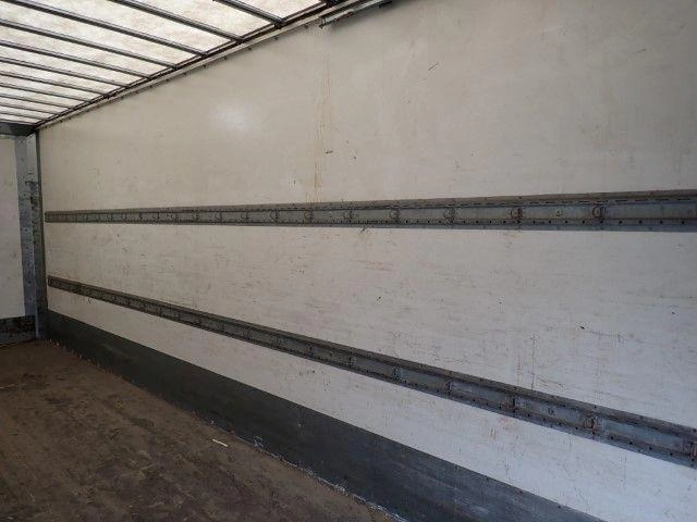 Freightliner M2106 2019