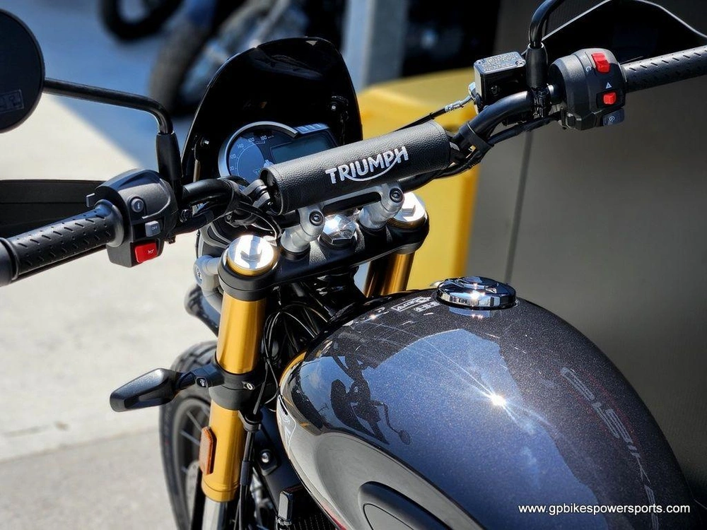 2026 Triumph Scrambler 400 Xc Storm Grey