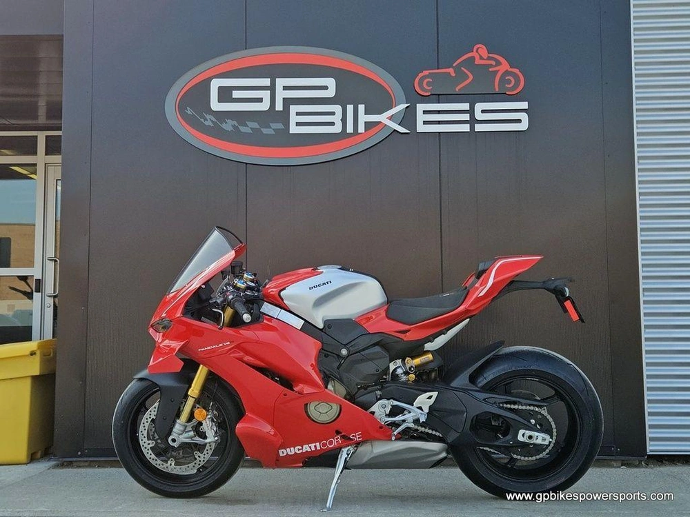 2026 Ducati Panigale V4 R