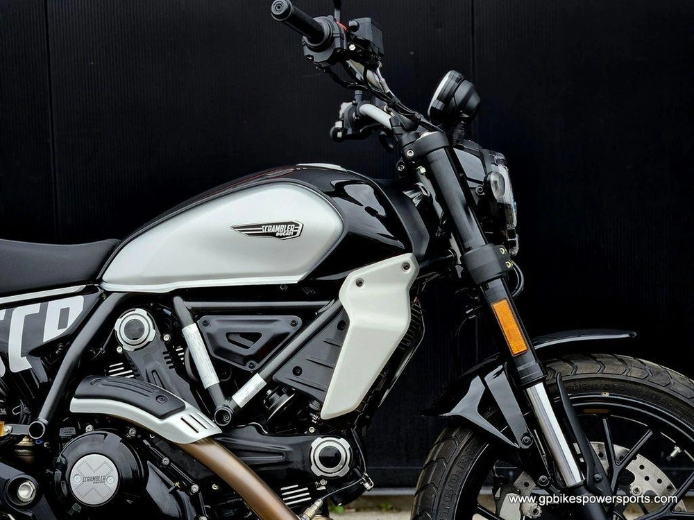 2024 Ducati Scrambler Icon Black Demo