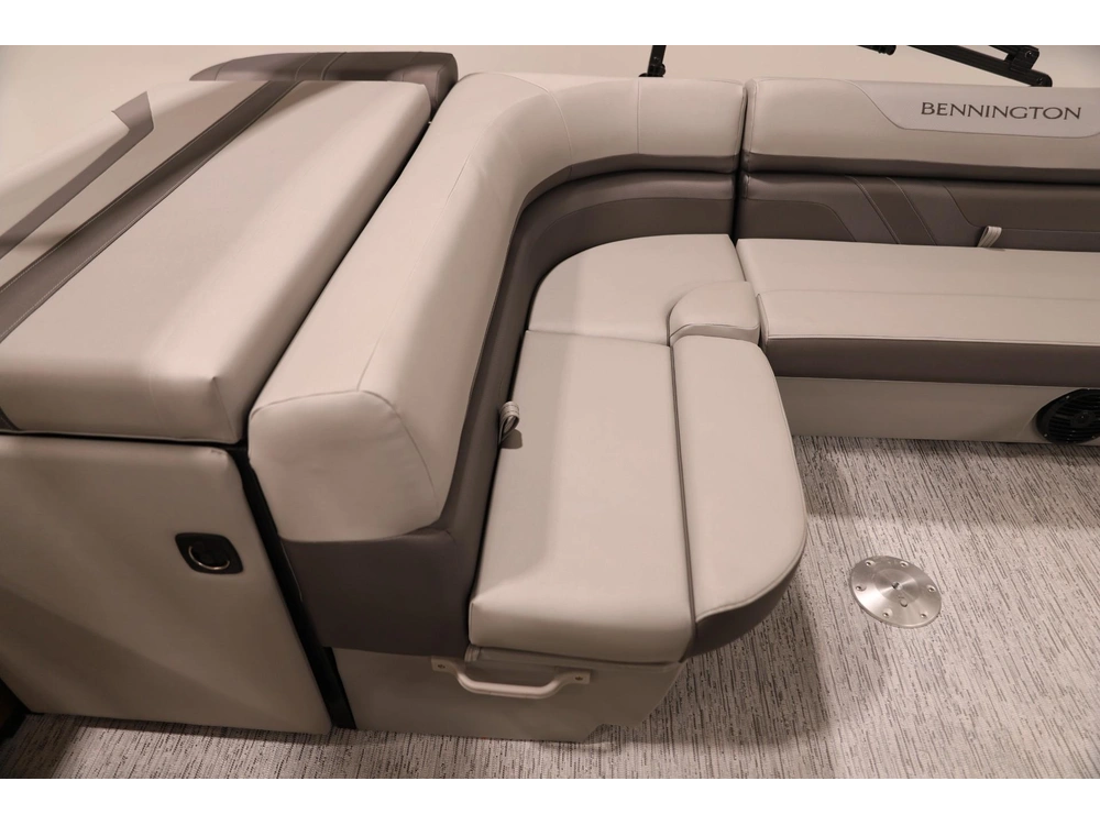 2025 Other 22 Sxlse Cruise Pontoon W/ 90hp Yamaha alt