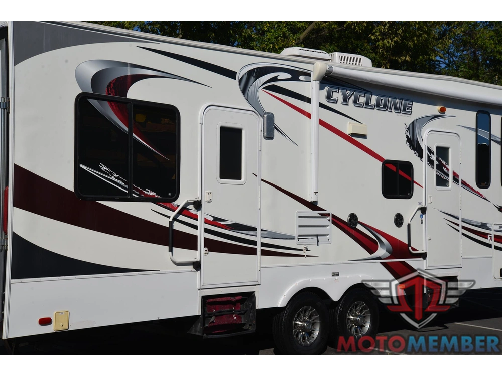 2012 Heartland M-3010 Cyclone Toy Hauler