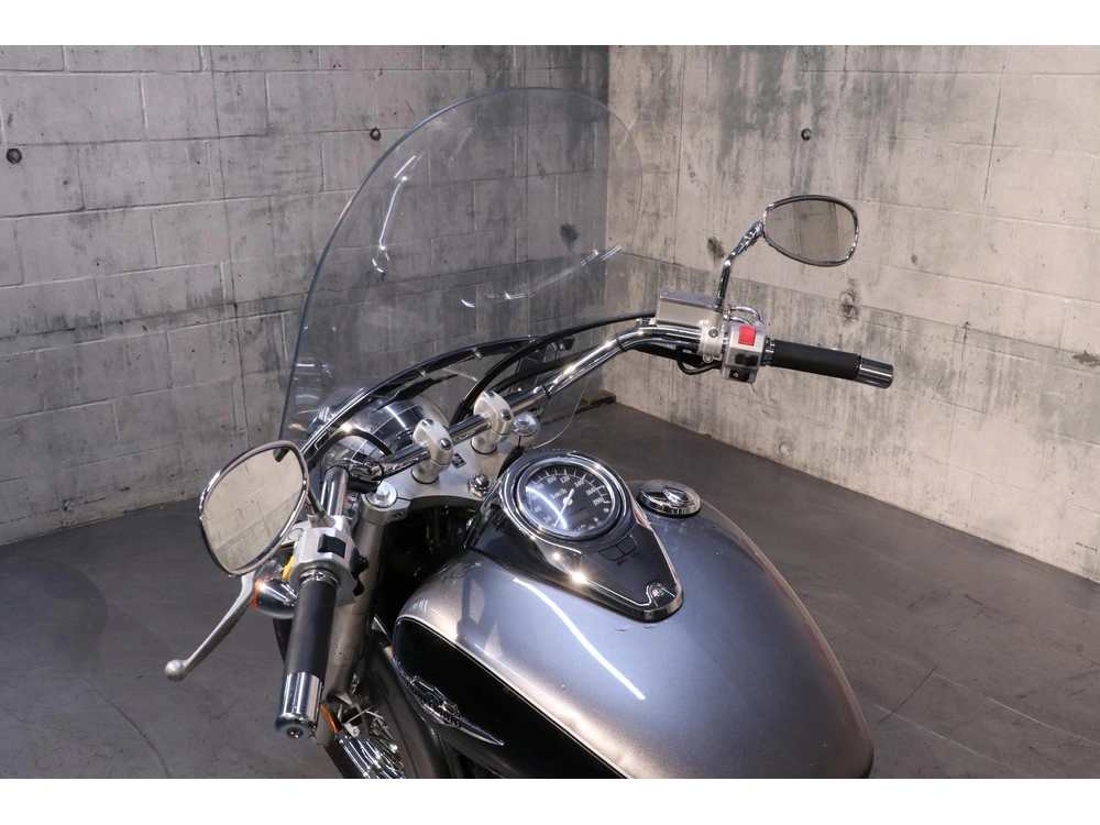 2005 Suzuki Boulevard C50