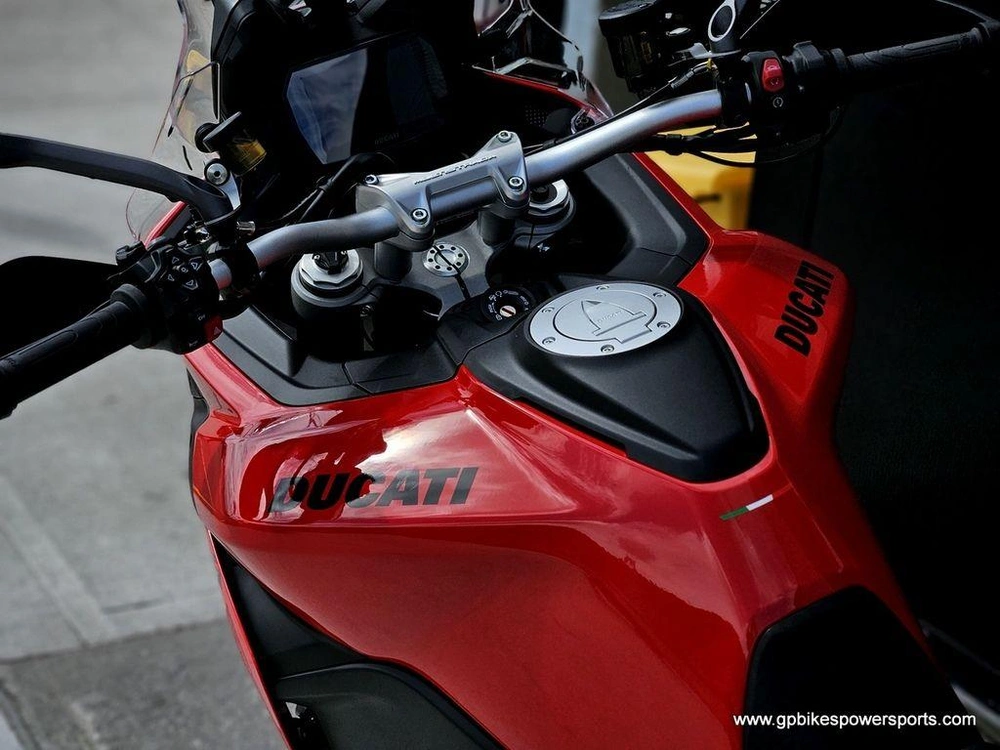 2026 Ducati Multistrada V2 S Red