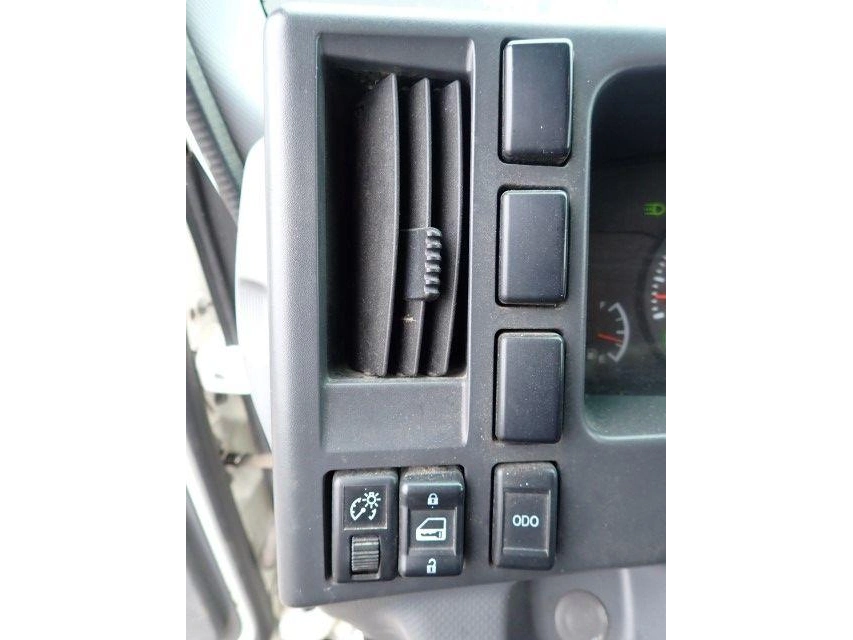 Isuzu Npr 2017