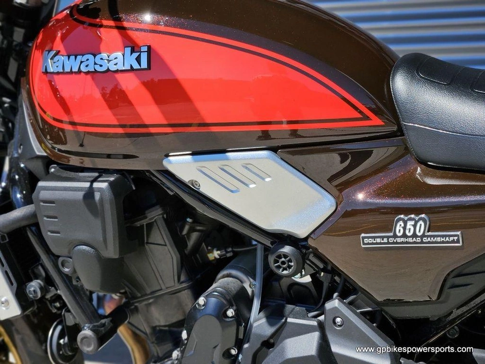 2022 Kawasaki Z650rs 50th Anniversary