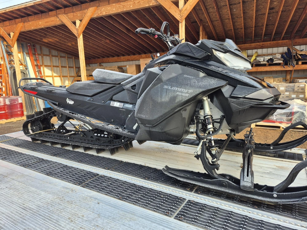 2022 Ski-doo Summit Edge 850 154 3"
