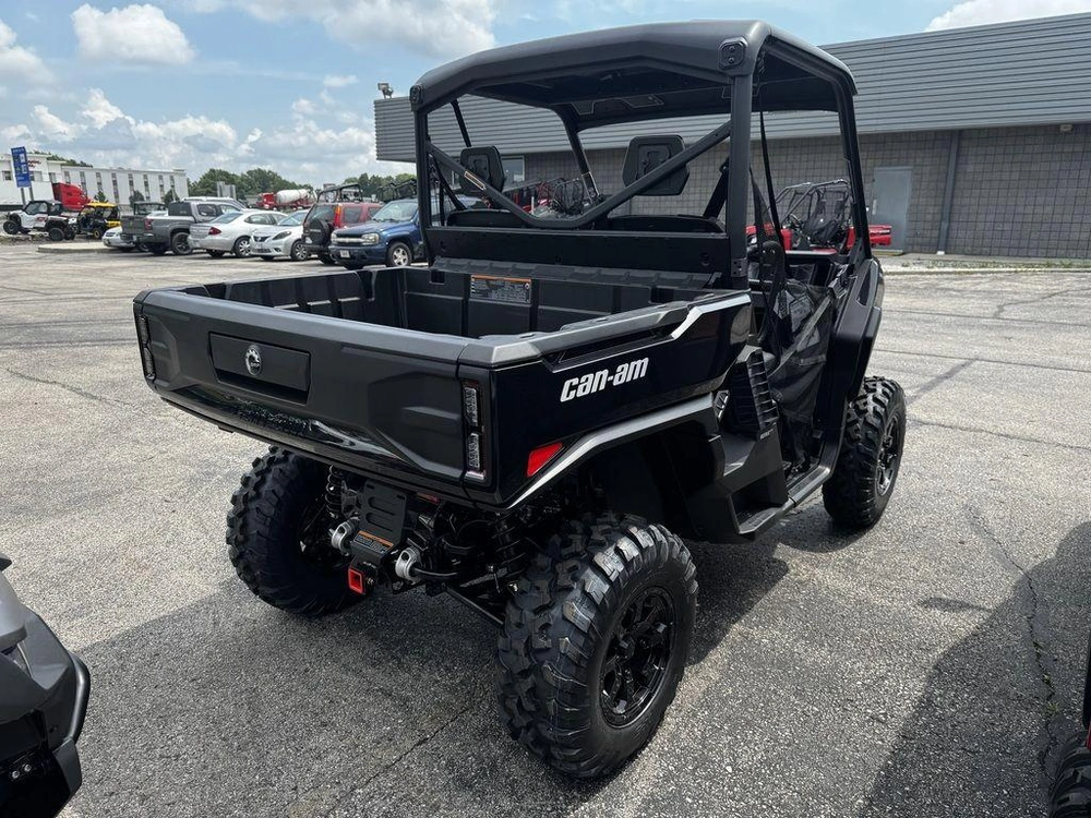 2026 Can-am Defender Xt Hd11