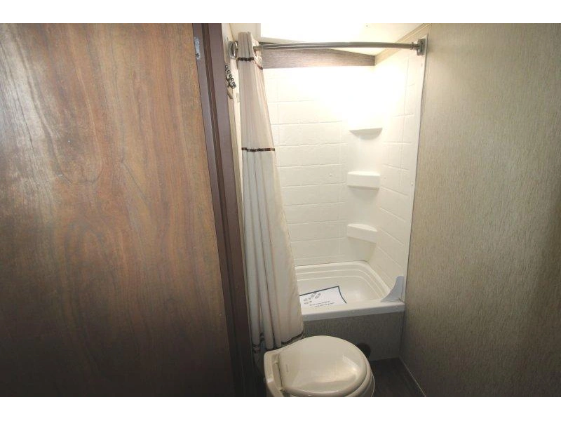 Keystone Rv Laredo 25bh 2015