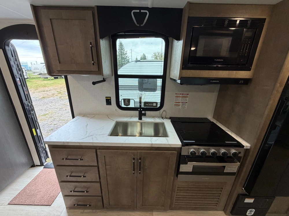 2027 Keystone Rv Springdale 2880brs alt