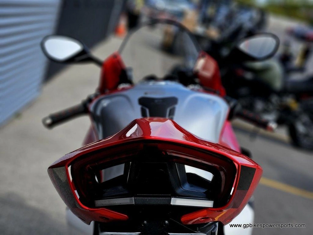 2023 Ducati Panigale V4 R Ducati Red