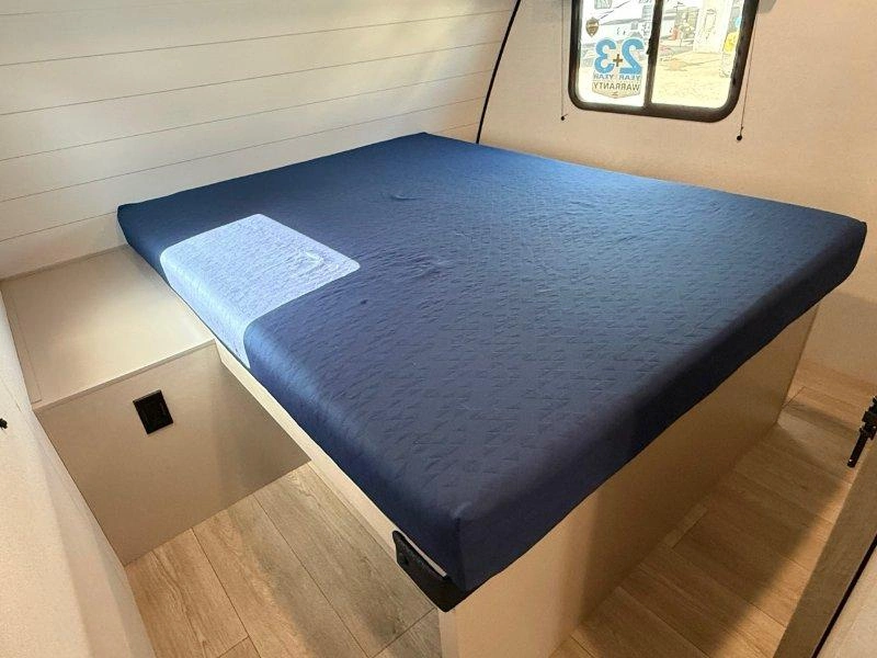 Jayco Jay Feather 25rlsl 2027 alt