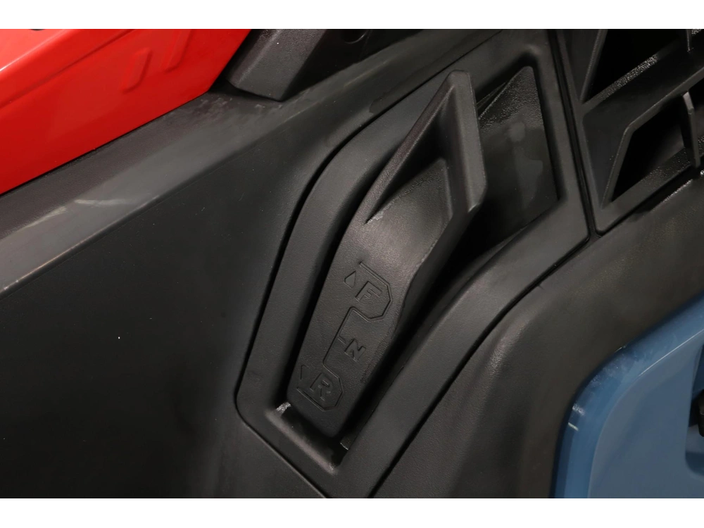 2024 Polaris S4 Voyageur 146 - 7s Touchscreen Gps alt