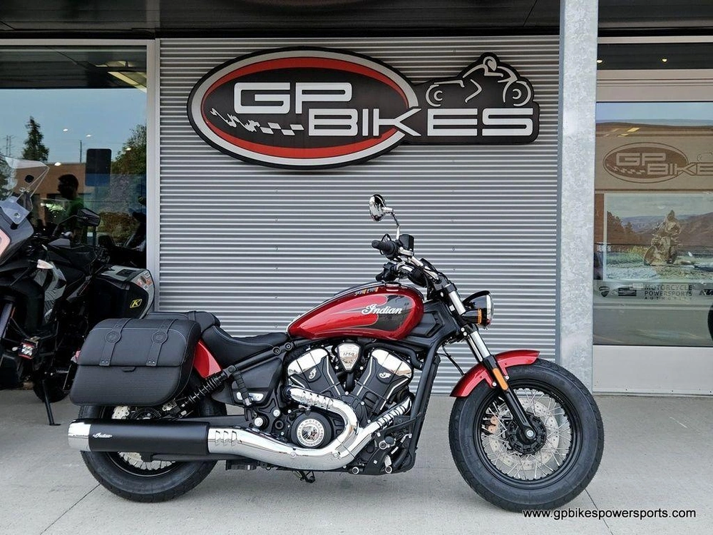 2026 Indian Motorcycle Super Scout® Sunset Red Metallic