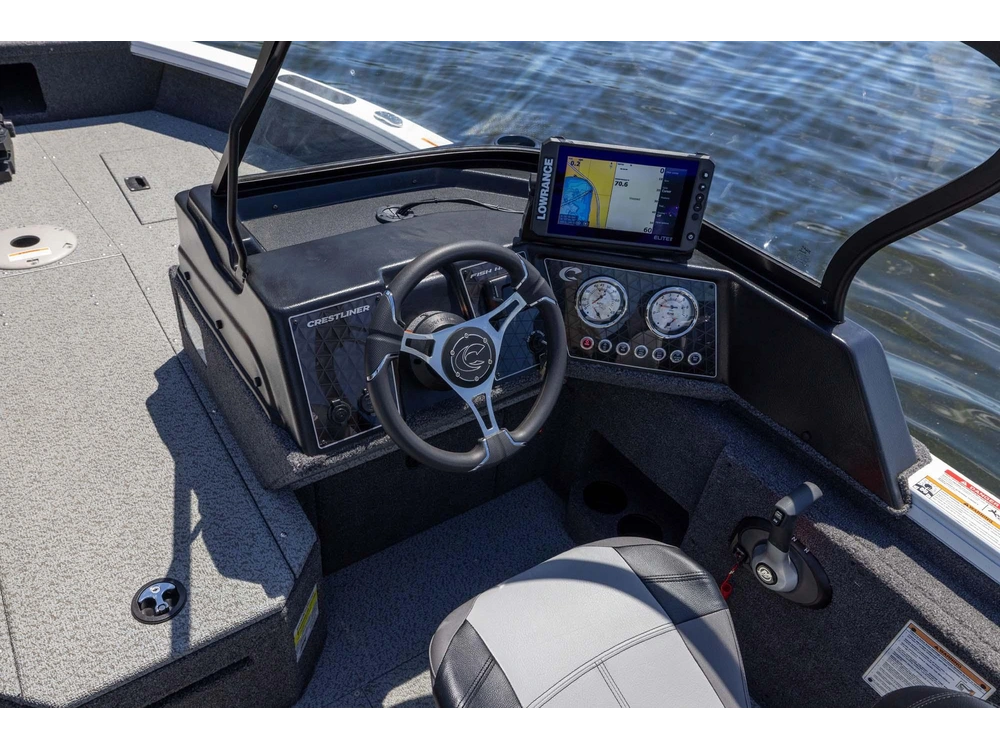 2027 Crestliner 1750 Fish Hawk Wt Jumpseat alt