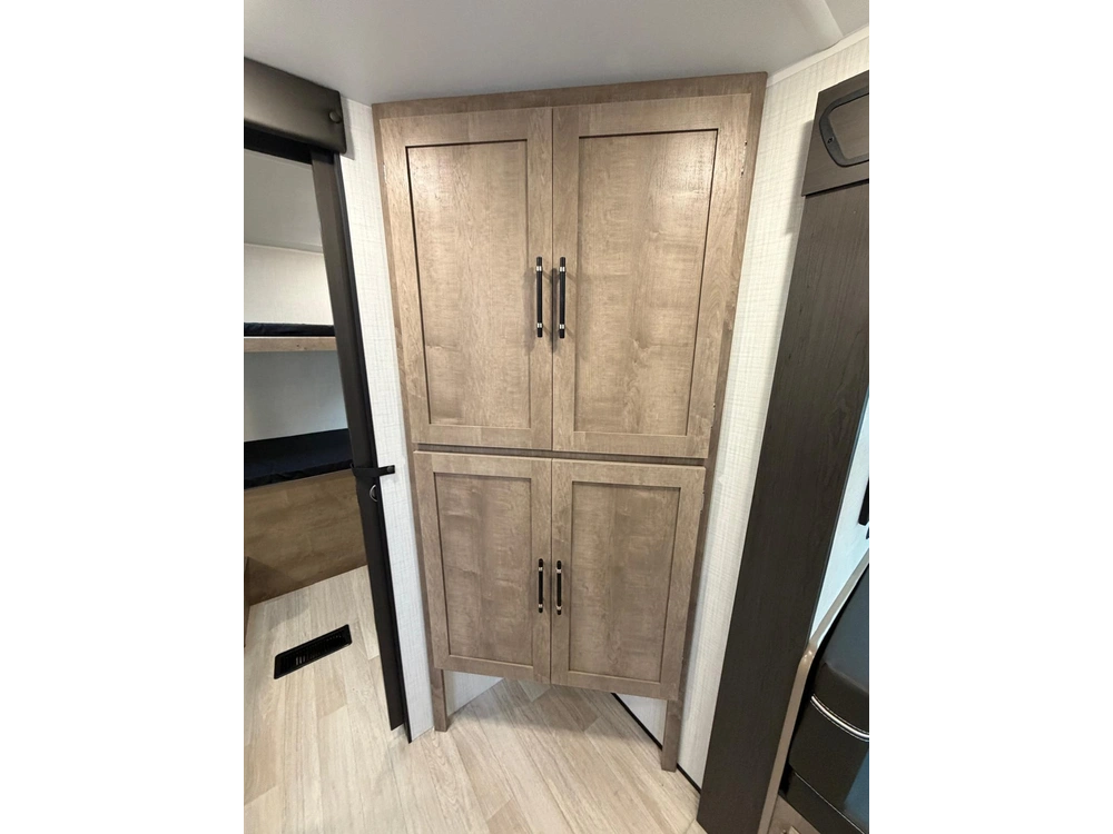 2027 Keystone Rv Springdale 2880brs alt