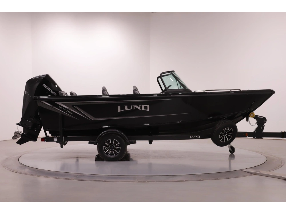 2026 Lund Boat Co 1875 Tyee alt