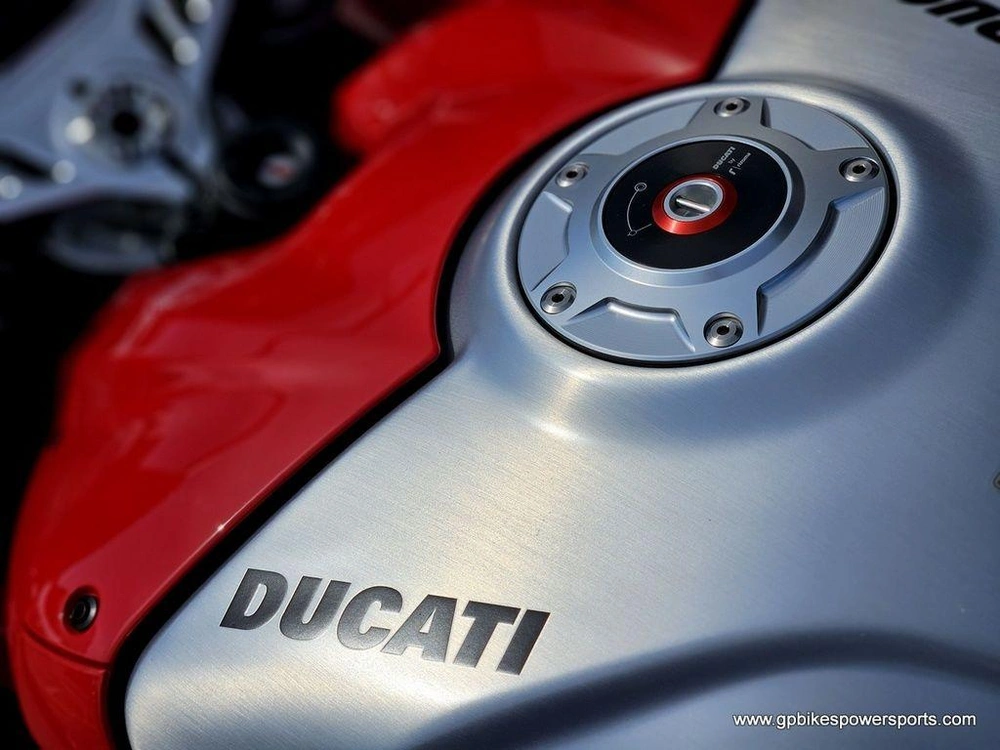 2023 Ducati Panigale V4 R Ducati Red