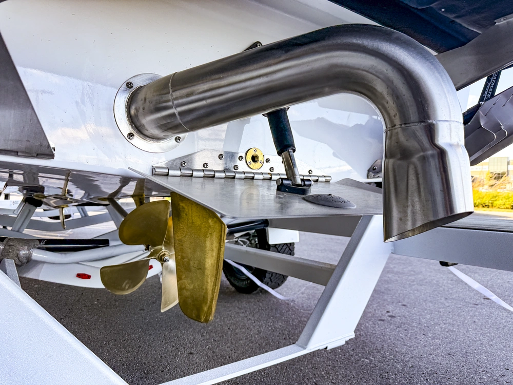 2027 Tige Boats Z3 alt