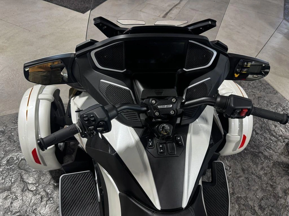 2026 Can-am Spyder Rt Limited Platine