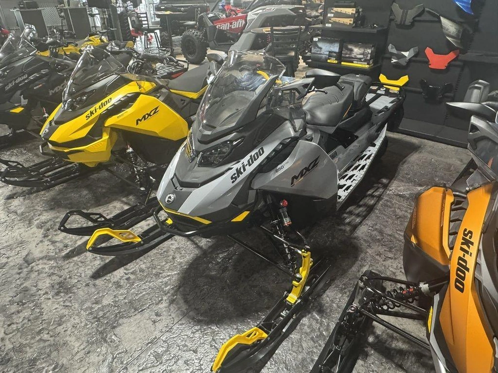 2025 Ski-doo Mxz® Adrenaline® With Blizzard® Package 850 E-tec 137 Ice R. Xt 1.25