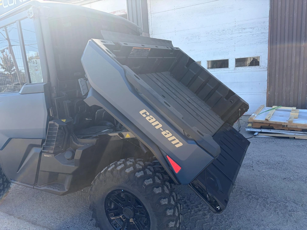 Can-am Defender Ltd Hd11 2026 alt
