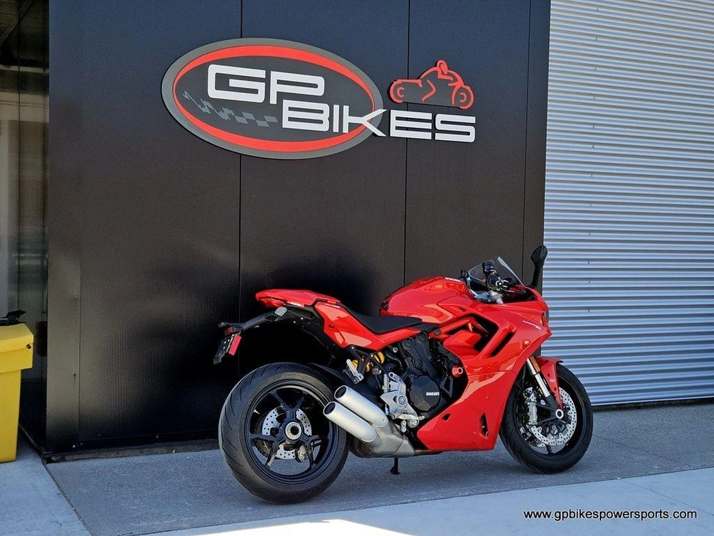 2023 Ducati Supersport 950 Ducati Red