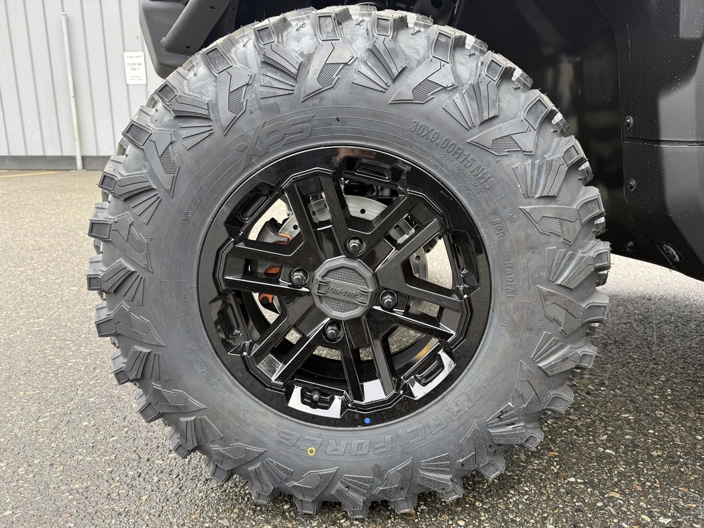 2027 Can-am Defender Limited Cab Hd11 alt