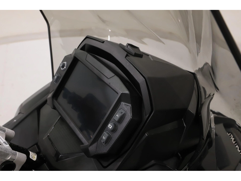 2027 Polaris Prostar Titan Adventure Ultimate 1.55 alt