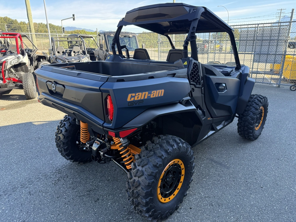 2027 Can-am Commander Xt-p 1000r alt