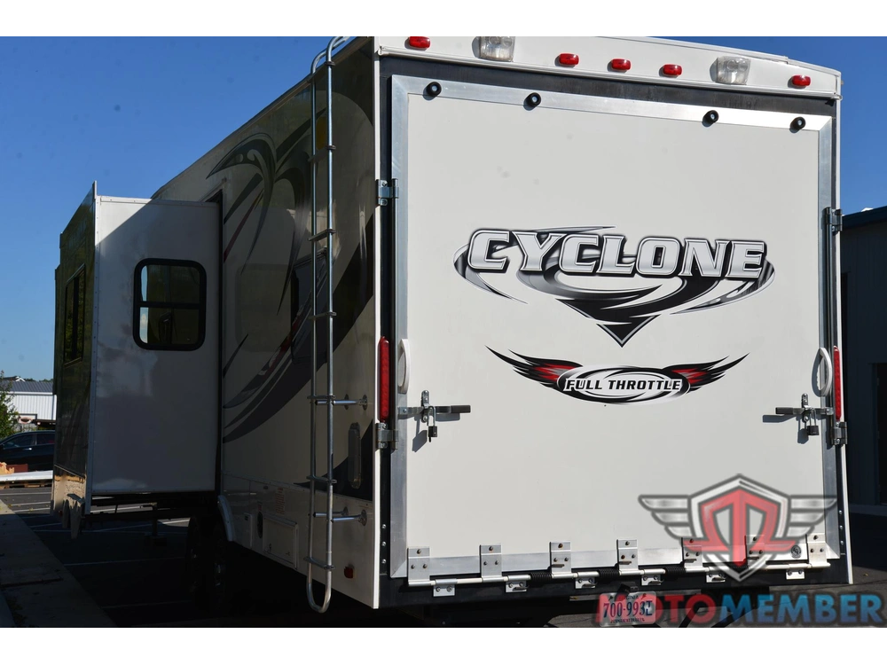2012 Heartland M-3010 Cyclone Toy Hauler