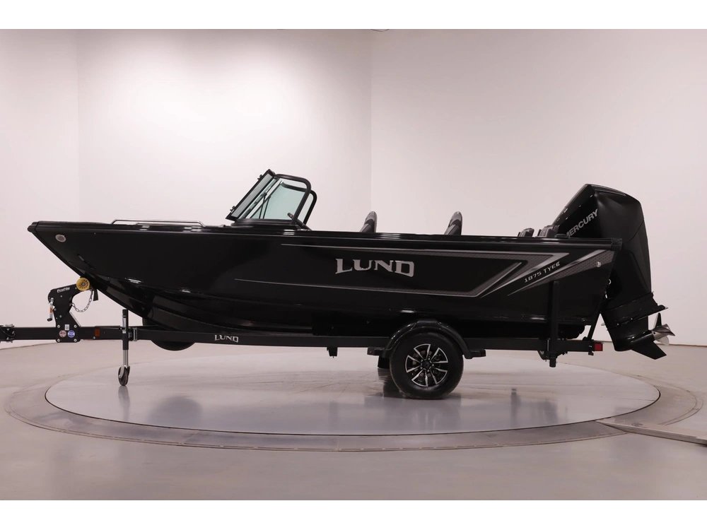 2026 Lund Boat Co 1875 Tyee alt