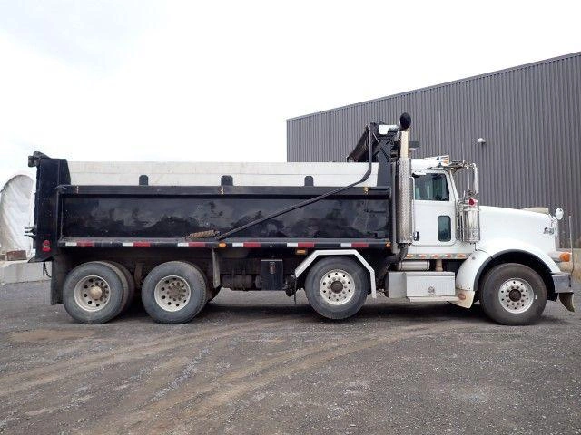 Peterbilt 367 2011