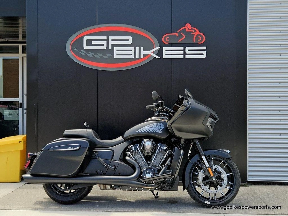 2026 Indian Motorcycle Challenger® Dark Horse® Black Smoke