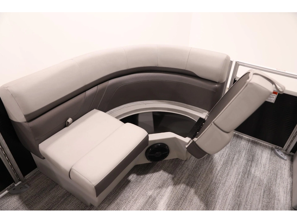 2025 Other 18 S Cruise Pontoon alt
