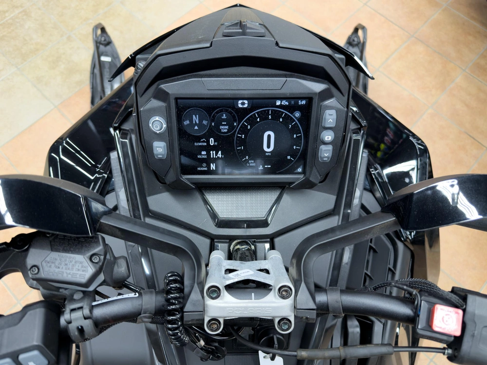 2026 Polaris 650 Indy Xcr 137 alt