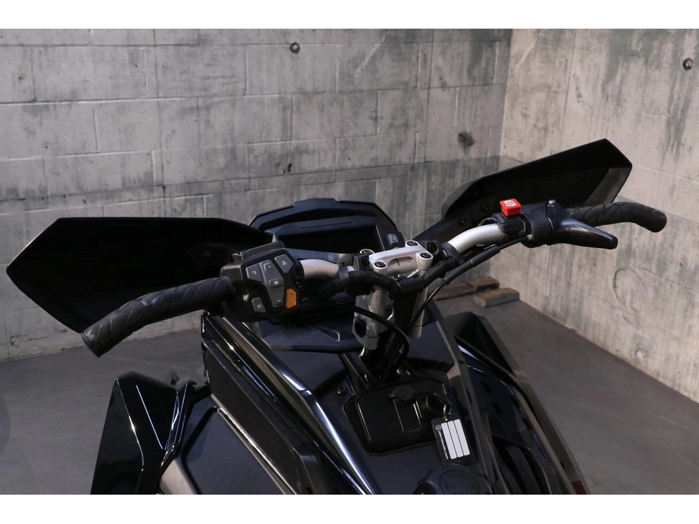 Polaris 9r Switchback Assault 146 Snowcheck (exclusif) 2027