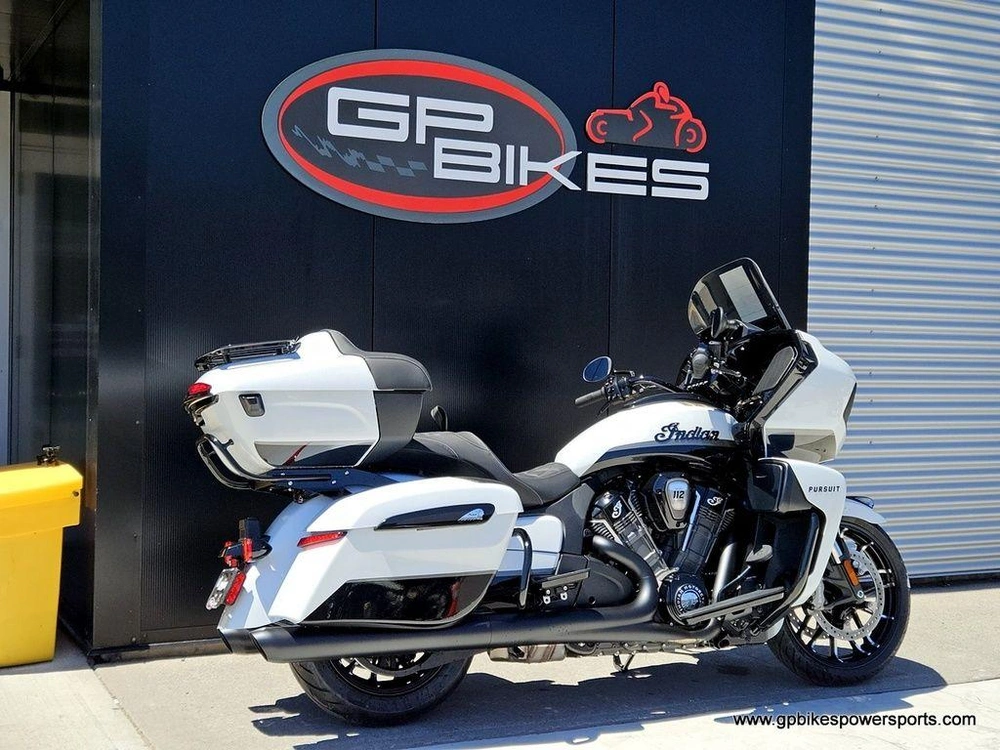 2026 Indian Motorcycle Pursuit® Dark Horse® 112 W/ Powerband Audio Ghost White Metallic With Black
