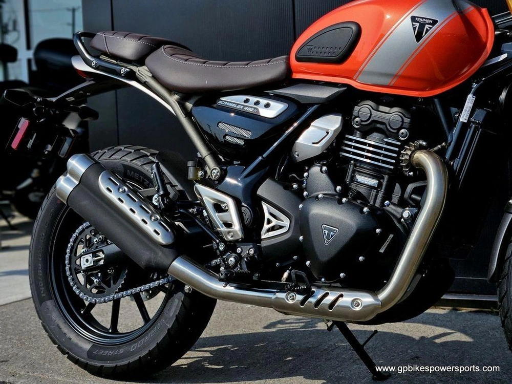 2026 Triumph Scrambler 400 X Baja Orange