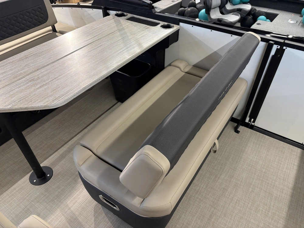 2027 Harris Sunliner 230 Sle alt