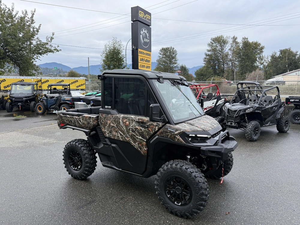 2027 Can-am Defender Limited Cab Hd11 alt